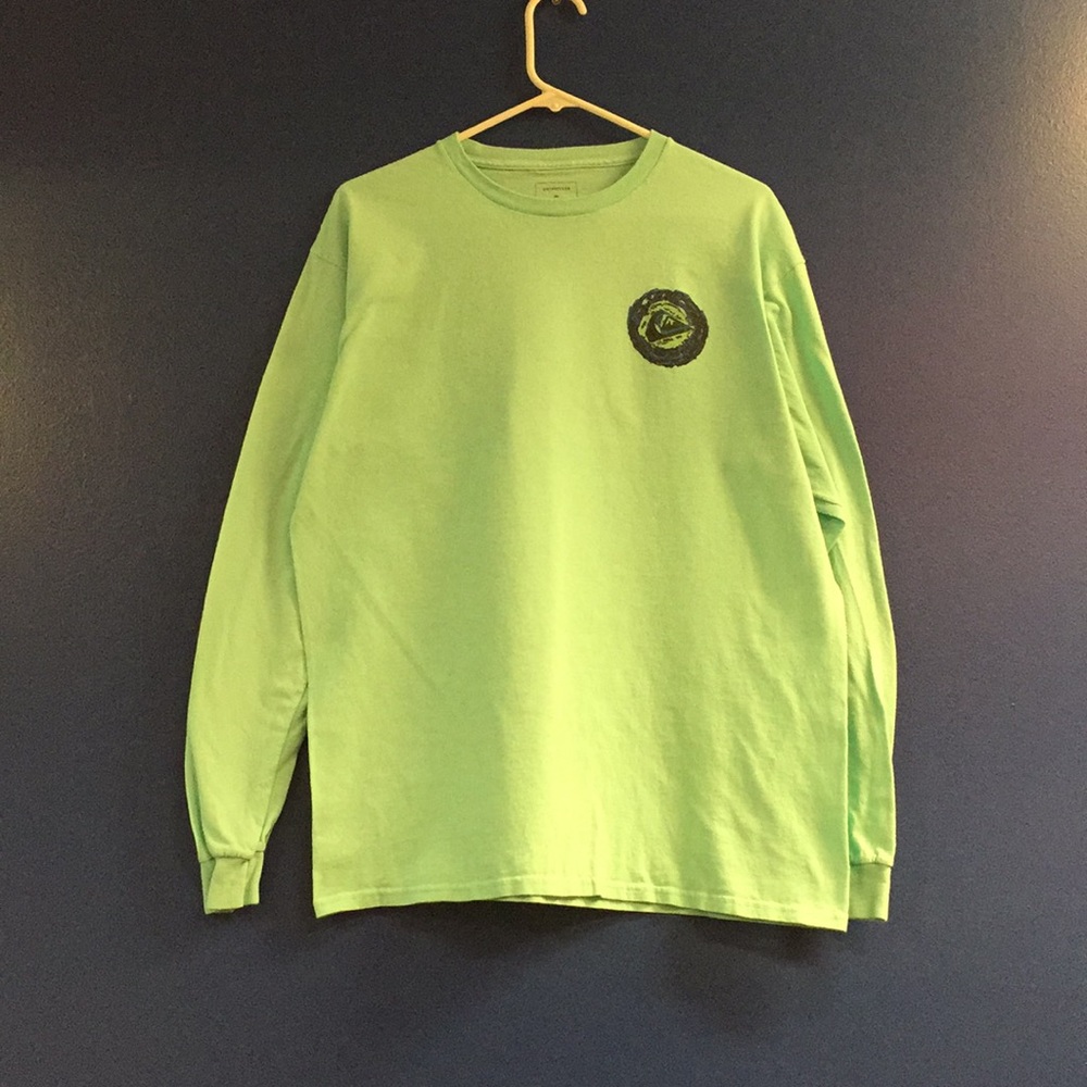 Quicksilver long sleeve shirt